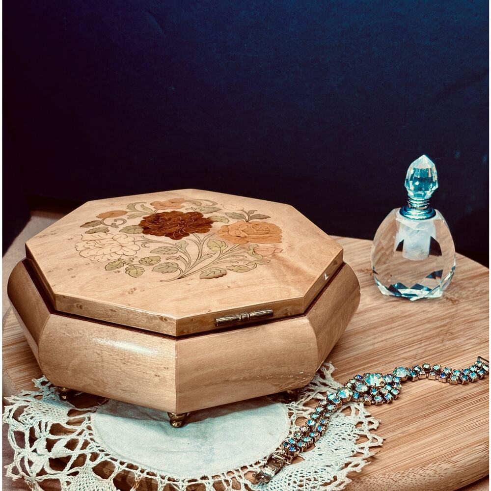 San Francisco Music Box Co Italian Marquetry Musical Jewelry Box Flora